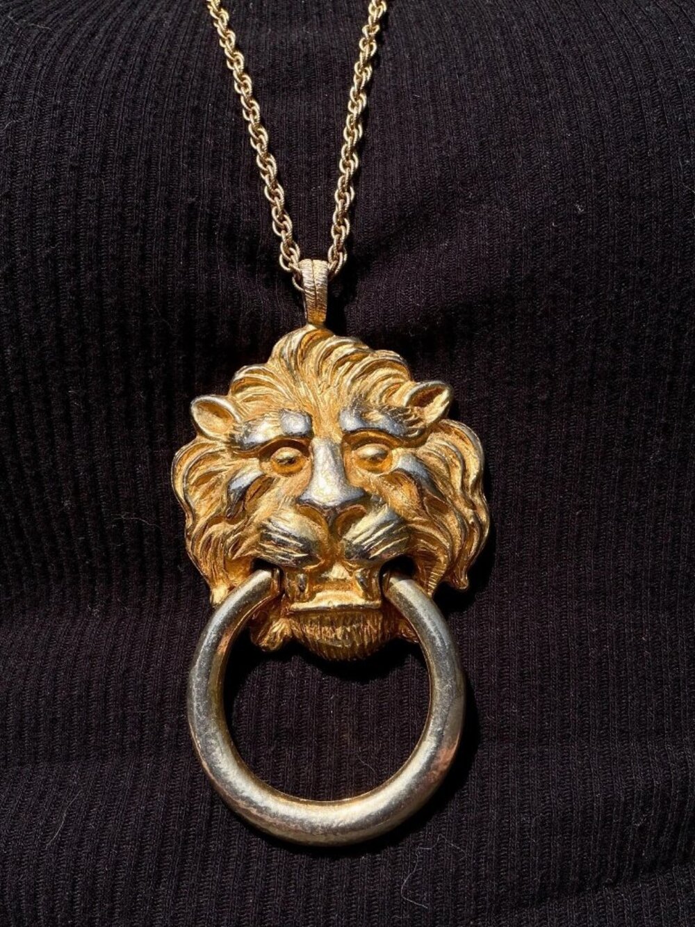 Kenneth Jay Lane Vintage Lion Head Pendant Necklace SIGNED Gold Tone 80s